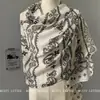 Bufanda larga de color liso, estilo coreano minimalista, con flecos, fina y transpirable, perfecta para llevar alrededor del cuello, como chal o como capa exterior para sesiones de fotos.