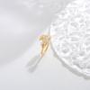 Anel de trigo de nicho com design escalonado oco feminino, anel de dedo de luxo simples e requintado com zircônia e moda simples para mulheres