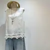 Colete de Linho Tencel Estilo Férias para Mulheres, Design de Uso Duplo para o Verão, Top Colete Artesanal com Crochê Vazado e Amarração, Novo 2026