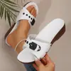 Comercio exterior talla grande 2026 nuevo estilo sandalias de mujer de suela gruesa, estilo europeo y americano, hebilla metálica, sandalias de exterior con una tira y tacón de cuña para mujer