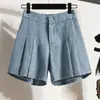 Foto Real de Ropa para Mujer de Tallas Grandes: Shorts de Mezclilla de 100 kg, Verano, Línea A, Pierna Ancha, Holgados, de Cintura Alta, Hot Pants para Estudiantes
