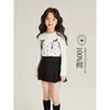 Top de Niña Amybaby Otoño 2024 Nuevo Falso de Dos Piezas Color Sólido Joker Puntada de Lazo Camisa Base