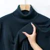 Venta al por mayor transfronteriza de suéteres de cuello alto para hombre, engrosados y cálidos para otoño e invierno, color liso, estilo casual, adecuados para hombres de mediana edad como capa base