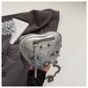 Bolso Mini de Cadena Nuevo Verano 2026, Bolso de Motocicleta con Forma de Corazón Dulce y Fresco de Moda, Bolso Cruzado de Cuero Tachonado de Moda