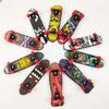Juguetes para niños de escritorio mini punta de dedo deportes plástico patinete de dedo puesto de suministro regalos fabricantes suministro directo