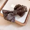 Pinza para el pelo con lazo floral de tela acrílica, estilo fresco y dulce, pinza de torsión, sensación de lujo ligero y alta gama, accesorio para el cabello versátil para mujeres