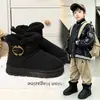 Botas de Nieve para Niños Niñas 2026 Nuevas de Invierno Integradas de Cuero y Piel Zapatos de Algodón para Nieve Niños Bebés Botines Antideslizantes Niñas
