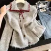 Suéter de Bloques de Color con Solapa de Manga Larga de Botón Único para Otoño/Invierno, Top de Punto con Lazo, Top de Moda para Mujer, Nuevo Estilo 2026