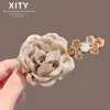 Presilha de Cabelo Flor de Renda Cristal Estilo Retrô Chic Leve Luxo Versátil Franja Cabelo Fino Lateral Presilha de Bico de Pato de Alta Qualidade Nova