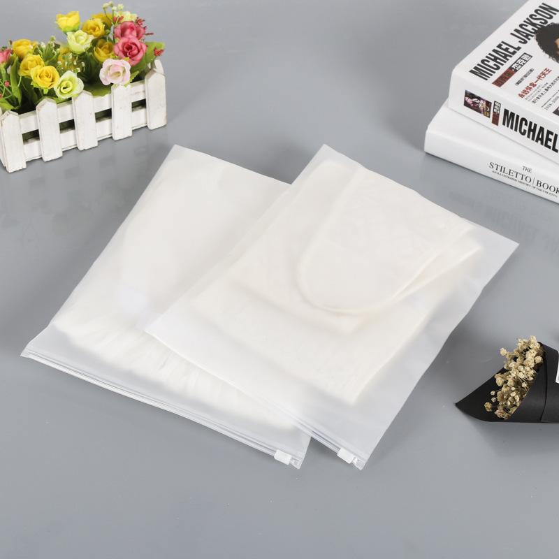 5308348793_737979578