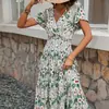 Vestido de Verano Recomendado con Cuello en V y Mangas Cortas de Rayón Estampado para Mujer, Estilo de Moda Europeo y Americano, Elegante Vestido Largo Adelgazante que Ceñe la Cintura con un Dobladillo Amplio