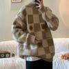 Suéter de Cuadros con Puntadas para Hombre Cuello Alto Perezoso Marca de Moda Holgado Otoño/Invierno Camisa de Respaldo Estilo Ins Hong Kong Pareja de Una Pieza Cabello