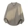 Camiseta Masculina Muqiu com Gola Henry de Manga Longa, Corte Solto, Vintage Old Money, Top Tee Relaxado e Casual