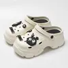 Zuecos de Suela Gruesa para Mujer, Novedad Verano 2026, Sandalias de Playa Antideslizantes y Antiolor para Exteriores, Pantuflas que Aumentan la Altura con una Sensación Suave al Caminar