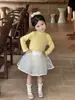Novedad Otoño 2026 Estilo Coreano Ropa Infantil Niñas Chaleco de Punto Dulce Adorno de Volantes Capa Interior Falda de Malla
