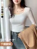 H233 Camiseta Feminina com Decote U Grande Base de Malha Estilo Novo Primavera e Outono Slim Fit Manga Longa Top Roupas Femininas