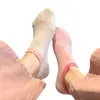 Meias de algodão femininas de cor sólida para o verão, meias invisíveis finas em blocos de cor cor de sorvete, sem costura, absorventes de suor, respiráveis, antiderrapantes