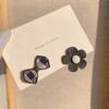 Pendientes coreanos con diseño de cuadros y flores, con lazo rosa asimétrico para niña, con personalidad a la moda para mujer