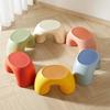 Banqueta Plástica Pequena Infantil Doméstica Espessada Baixa Estilo Nórdico Banqueta Arco-Íris Banqueta para Pé de Sala Banqueta para Trocar Sapatos Atacado