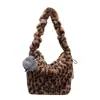 Bolsa de Peluche Nueva Otoño e Invierno 2025 Bolso de Mujer con Estampado de Leopardo Vintage Bolso de Hombro de Moda Bolso Cruzado de Gran Capacidad Bolso de Felpa