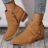 Botas Martin de Nuevo Estilo Europeas y Americanas Transfronterizas Tallas Grandes 2026 Botas Chelsea para Mujer Comercio Exterior Punta Fina Retro Cruzadas Venta al por Mayor Tallas Grandes