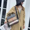 Bolso de Lona de Cuero Genuino para Mujer Algodón Lino Color Contraste 2022 Nueva Moda Hombro Portátil Bolso de Comercio Exterior 0051