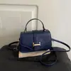 2026 Nueva Moda Bolso Cuadrado Pequeño Simple para Mujer Bolso de Hombro Único Cruzado de Mano Bolso Pequeño Versátil de Alta Gama para Viajes Diarios