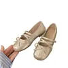 Zapatos Mary Jane estilo francés para mujer, nueva colección otoño 2026, versátiles para usar con vestidos, ligeros, elegantes y con diseño de punta poco profunda