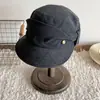 Diseño de Nicho Otoño Temprano Nueva Gorra Plisada de Periodista Versátil Retro Adelgazante Gorra Ecuestre Informal Sombrero de Copa Plana Old Money