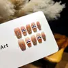 Dança do Leão Diamante CintilanteUnhas Portáteis Stiletto Curtas Feitas à Mão Edição de Ano Novo Arte de Unhas Dança do Leão com Glitter Diamantes Luxuosos Arte de Unhas Suave de Alta Qualidade