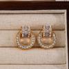 Pendientes de Hebilla de Herradura Tachonados con Diamantes, Nueva Moda Ins Europea y Americana, Pendientes Sencillos de Alta Gama de Nicho con Microincrustaciones Circulares