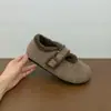 Novedad Otoño e Invierno 2026 Estilo Retro Zapatos Birkenstock de Felpa Gruesa para Aumentar la Altura Versátiles Slip-On Calientes Zapatos Peludos de Cobertura Total para Mujer