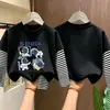 Camiseta de manga larga para niño 2026 nuevo modelo, camiseta de niño estilo dos piezas con caricaturas, ropa de otoño para niños, camiseta básica de algodón puro