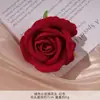 Flores Artificiales Rosa Terciopelo Decoración Escena de Boda Sala de Estar Alta Simulación Pinza para el Cabello Decorativa Flor Ramillete Accesorios para Arco Flores Falsas