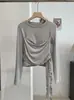 Camiseta KEKEZOON de manga larga, corte ajustado y adelgazante, con cuello redondo, dobladillo con volantes, plisado doble asimétrico y fruncido en la cintura 9104