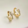 Pendientes de Cruz Sencillos de Zirconia Estilo Xiaohongshu para Mujer, Exquisito Diseño Personalizado, Pendientes de Línea Geométrica, Pendientes Elegantes