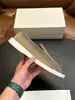 Zapatos casuales de tela de lujo ligero con plantillas de cuero genuino de capa superior STN, suelas gruesas ligeras, populares zapatos slip-on para hombre europeos y americanos