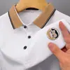 2024 Nova camiseta masculina de manga curta Camisa pólo na moda Camiseta de negócios casual de manga curta para todos os jogos de meia-idade e jovens
