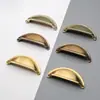 Manija de puerta de gabinete semicircular vintage dorada brillante lujo francés manija de armario de hogar manija de cajón de bronce