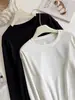 Camiseta blanca de manga larga para mujer, hecha de algodón lyocell, corte holgado, adecuada para usar como prenda exterior, con diseño de manga raglán