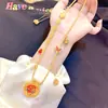 Nuevo Accesorio de Otoño Cadena de Suéter Collar con Corazón de Melocotón, Flor de Loto y Mariposa de Doble Cara para Mujer