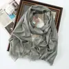 Primavera y Verano Nuevo Bufanda Larga de Color Sólido Rayón Seda Dorada Seda Plateada Bufanda de Seda Brillante Chal Turbante Largo Monocromático para Mujer Venta al por Mayor