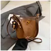 Bolso de axila retro de alta gama para mujer 2026 Nuevo diseño de nicho de moda Bolso de hombro Bolso cruzado para commuting Transfronterizo