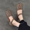 Nueva Colección Primavera/Verano 2026: Sandalias Retro, Modernas y Minimalistas - Zapatos Casuales Versátiles para Exportación