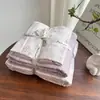 2026 Nuevo Juego de Cuatro Piezas de Algodón Puro de Doble Gasa Estilo Fresco Sábana de Cama 100% Algodón Funda de Edredón Juego de Tres Piezas para Dormitorio de Estudiante