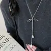 Collar Colgante de Lazo y Perlas Estilo Coreano para Mujer, Cadena Larga Decorativa Versátil para Suéteres de Otoño e Invierno