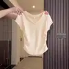 Top de Manga Corta con Cuello en V de Alta Gama Color Gris para Mujer con Fruncido Lateral y Diseño de Ceñido a la Cintura para un Efecto Adelgazante, Camiseta Corta Versátil para Verano 2026