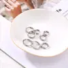 Pendientes europeos y americanos simples de línea redonda quirúrgica 316L transfronterizos hipoalergénicos para hombres y mujeres de acero inoxidable para cartílago, oreja, hebilla, joyería para piercing