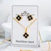 Collar de trébol de la suerte de una sola flor transfronterizo europeo y americano más vendido con un diamante blanco en el centro, estilo clásico de moda, collar para la clavícula + pendientes