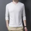 Camiseta de manga larga de modal para hombre, fina, nuevo estilo 2026, top interior, camiseta básica de otoño con cuello en V, color liso